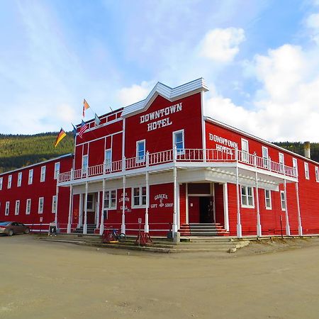 The Downtown, A Coast Hotel Доусон-Сіті Екстер'єр фото